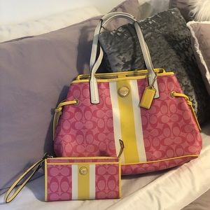 The perfect spring Coach combo!